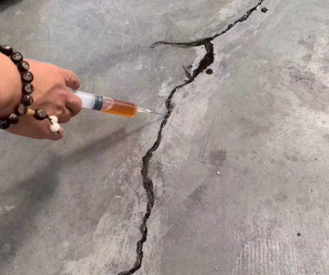 芦溪混凝土裂缝修补技术详解​